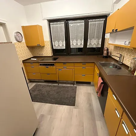 Sleep & Parking Am Airport شقة