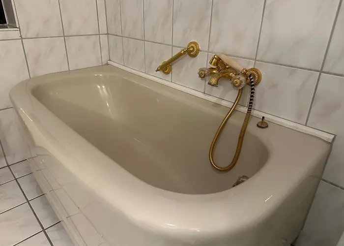 Sleep & Parking Am Airport * Ratingen